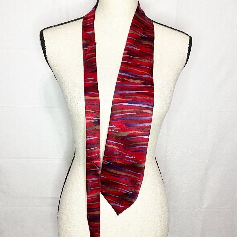 J GARCIA Mens Tie Red Brown Blue “DOGGIE” Collection Twenty Eight 58”x3.5” Silk